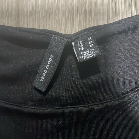 Very Moda Bodysuit - Picture 3 of 3